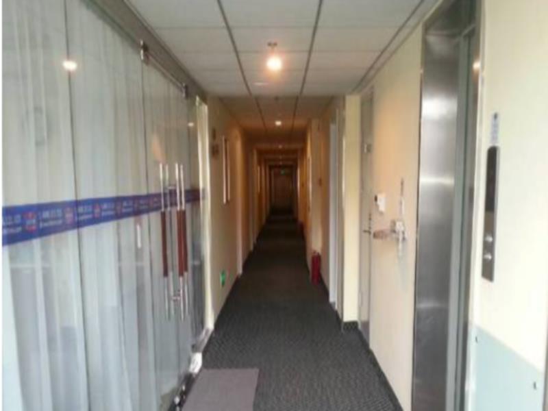 Hanting Hotel Yibin Zhongshan Street Buitenkant foto